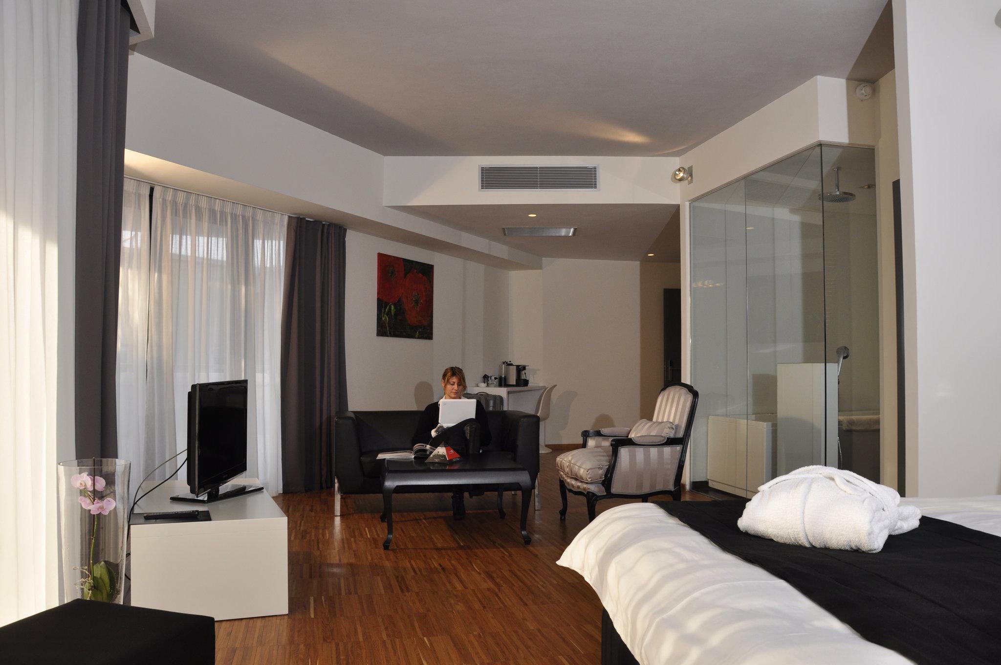 Sarroglia Hotel Bucareste Quarto foto